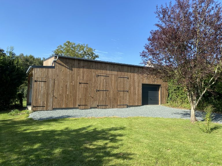 Réalisation d&rsquo;un garage plus atelier à Plessé 44630